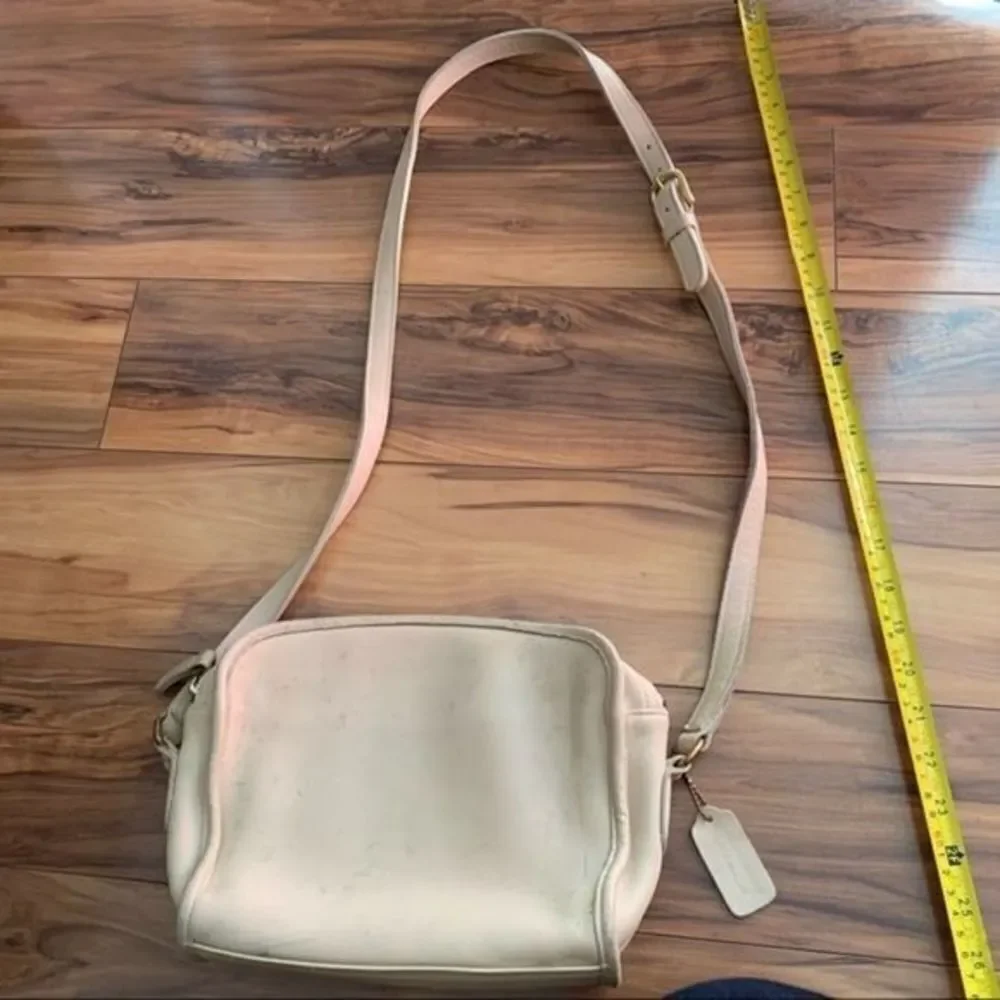 Vintage coach crossbody bag - Picture 3 of 8